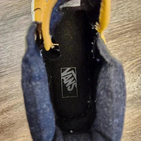 Vans yellow All Weather MTE shoe - unisex Mens 9 Womens 11 - Picture 6 of 10